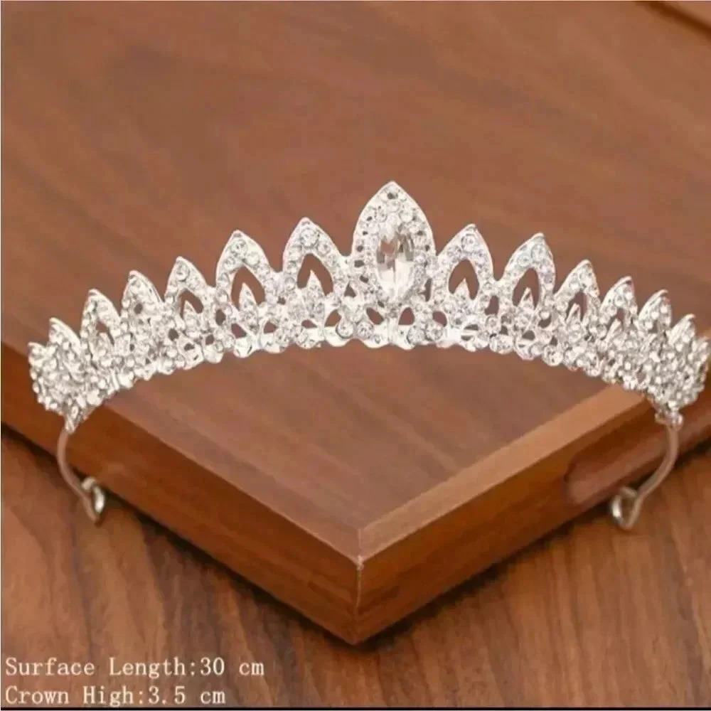 Crystal Wedding Rhinestone Tiara - Picture 2 of 5